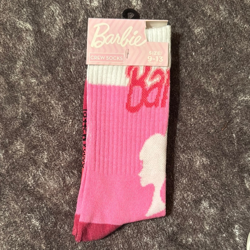 Barbie crew socks pink adult 9-13